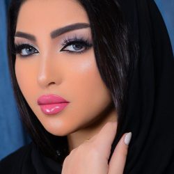 محافظ الطائف يعزي أسرة الشلوي