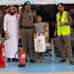 مدير عام التدريب التقني والمهني يتفقد الكلية التقنية بالدرب