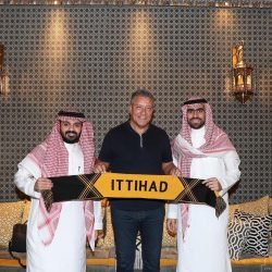 العبدلي يبعد فيكيو عن لقاء الاتحاد و الوصل