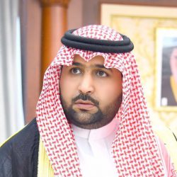 الأمير د. فيصل بن محمد يقدم محاضرة في جامعة حائل