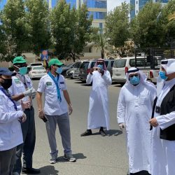 آل الشيخ”: صلاة “التراويح” في المنازل أفضل .. وصلاة الجنائز تتم في المقابر بـ6 أفراد