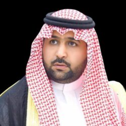 محافظ صامطة وقائد قوة جازان يتقدمان مشيّعي الشهيد الرقيب “الحمدي”