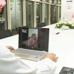 شرطة الرياض : القبض على مقيْمَين ارتكبا جرائم تمثلت في جمع الأموال من مخالفي أنظمة الإقامة والعمل وأمن الحدود