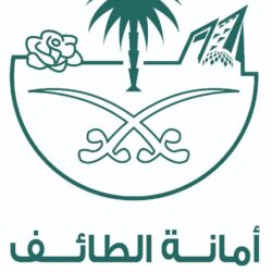 وزير الشؤون الاسلامية للخطباء حثوا الناس على بذل الصدقة وتوجيهها لمستحقيها الأكثر احتياجاً عبر المنصات الرسمية بدلاً من صرفها لمشاريع التفطير المبالغ فيها