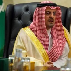 محافظ الطائف الامير سعودبن نهار يقف على مشروع طريق السيل الرياض