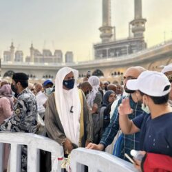 وزير السياحة يهنئ القيادة بمناسبة نجاح موسم حج هذا العام 1445هـ