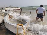 تعرض قوارب عدد من الصيادين إلى الاتلاف في مرسى الغدير بجزر فرسان ببسبب شدة الرياح